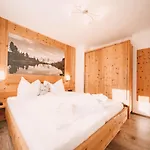Poserhof 3*