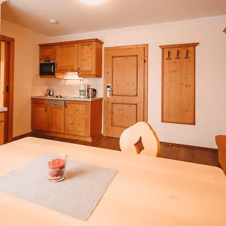 Poserhof 3*