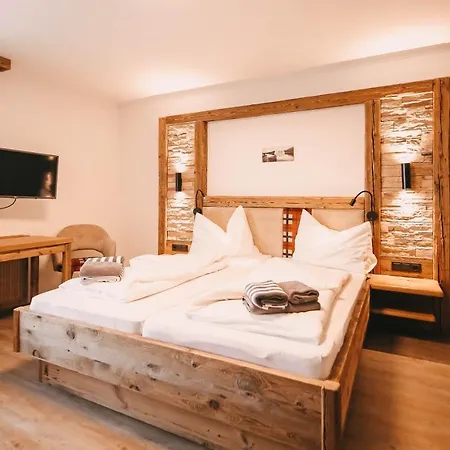 Poserhof 3*